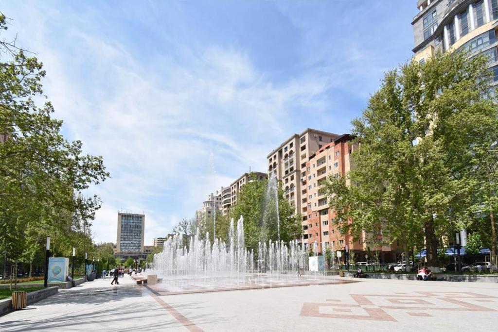Apartament 74/3New Building In The Center Of The Capital Erywań Zewnętrze zdjęcie