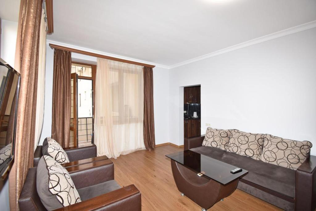 Apartament 74/3New Building In The Center Of The Capital Erywań Zewnętrze zdjęcie