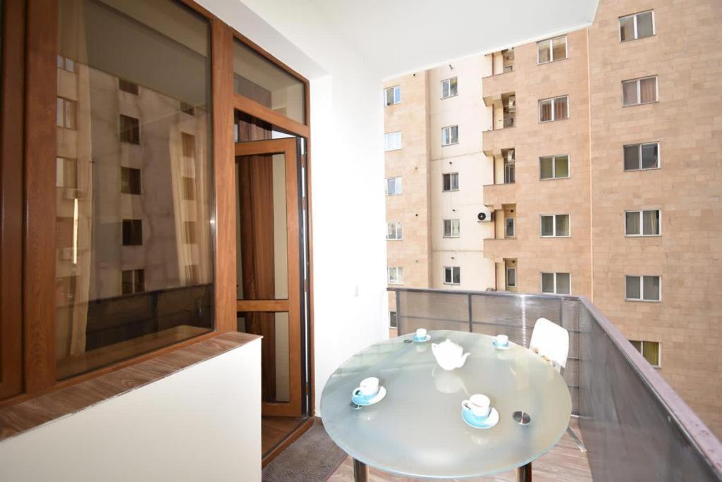 Apartament 74/3New Building In The Center Of The Capital Erywań Zewnętrze zdjęcie