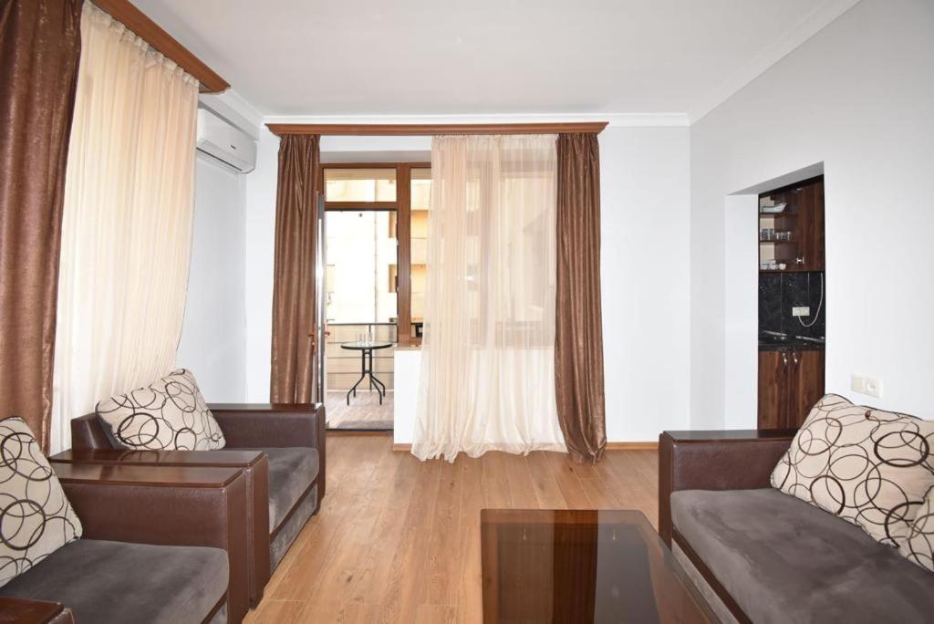 Apartament 74/3New Building In The Center Of The Capital Erywań Zewnętrze zdjęcie